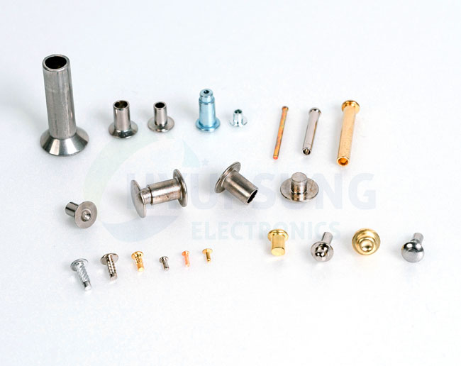 리벳 전체 제품